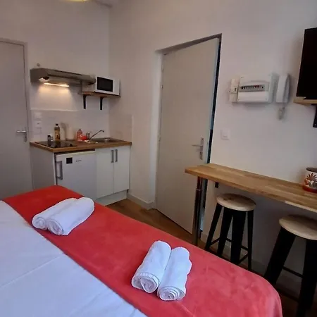 Centre Rdc - 2 Personnes Apartment *