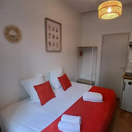 Centre Rdc - 2 Personnes * Анже